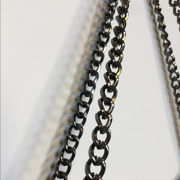 Camel colour leather (?) fringed bag/ chain straps - Picture 7 of 8